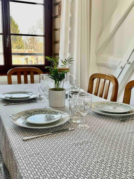Appartement En Plein Centre Ville Мийи-ла-Форе Экстерьер фото
